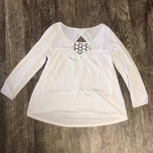 White 3/4 sleeve top